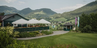 Wellnessurlaub - Yogakurse - Kreutern (Bad Ischl) - Restaurant 19 am hoteleigenen 18-Loch-Golfplatz - IMLAUER Hotel Schloss Pichlarn