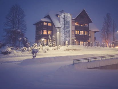 Wellnessurlaub - Finnische Sauna - Mühlbach (Rennweg am Katschberg) - Wenn der Schnee vom Himmel fällt, die Kinderaugen voller Vorfreude leuchten und wir uns nach Herzlichkeit und dem Miteinander sehnen, dann ist sie nicht mehr weit: Die geliebte Weihnachtszeit.  - Hotel Annelies