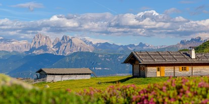Wellnessurlaub - Hotel-Schwerpunkt: Wellness & Sport - Lana (Trentino-Südtirol) - Hoteleigene Alm - Sonnenhotel Adler Nature Spa Adults only