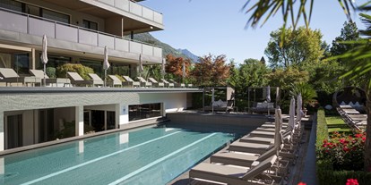 Wellnessurlaub - Award-Gewinner - Latsch (Trentino-Südtirol) - Sportbecken 27 °C - Feldhof DolceVita Resort