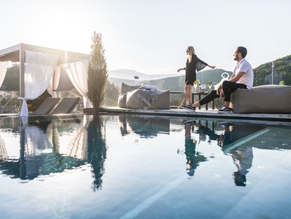 Wellnessurlaub - Bettgrößen: Doppelbett - Natz/Schabs - Sky POOL  - ABINEA Dolomiti Romantic SPA Hotel