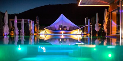 Wellnessurlaub - Whirlpool - Hafling bei Meran - Außenpool - ABINEA Dolomiti Romantic SPA Hotel
