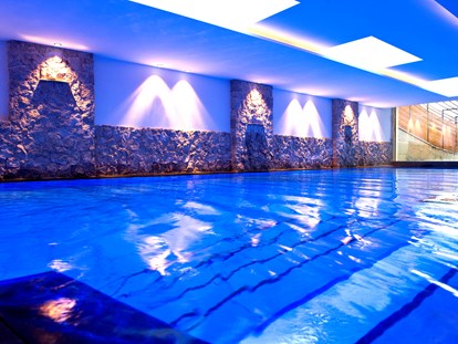 Wellnessurlaub - Pools: Innenpool - Völlan - Indoorpool - ABINEA Dolomiti Romantic SPA Hotel