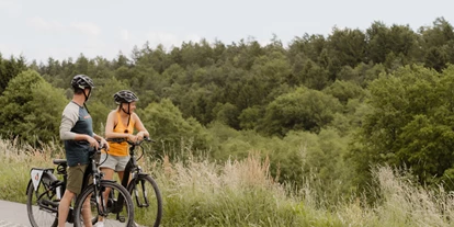 Wellnessurlaub - Kräutermassage - Lohngraben - Die Region mit dem Fahrrad erkunden. E-Bike Verleih (gegen Gebühr) im Hotel  - Das Eisenberg