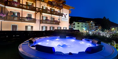Wellnessurlaub - Pools: Außenpool nicht beheizt - Tirol bei Meran - Adler Hotel **** Wellness & Spa