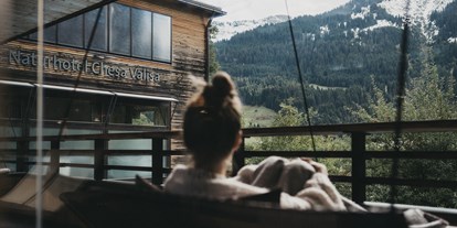 Wellnessurlaub - Rücken-Nacken-Massage - Bodensee - Bregenzer Wald - Schwebeliege - Das Naturhotel Chesa Valisa****s