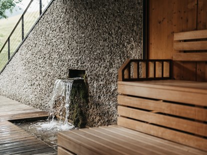 Wellnessurlaub - Fußreflexzonenmassage - Lech - Finnische Sauna - Das Naturhotel Chesa Valisa****s