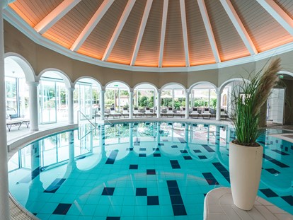 Wellnessurlaub - Hotel-Schwerpunkt: Wellness & Romantik - Indoor-Pool  - VILA VITA Pannonia