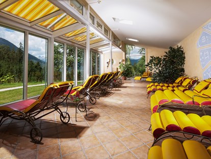 Wellnessurlaub - Umgebungsschwerpunkt: Fluss - Kitzbühel - Sonnenpavillon - Alm- & Wellnesshotel Alpenhof