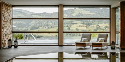 Wellnessurlaub - Hotel-Schwerpunkt: Wellness & Gesundheit - Allgäu - Innenpool - Bergkristall - Mein Resort im Allgäu