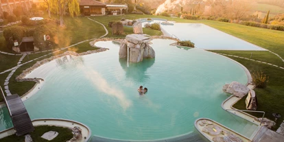 Wellnessurlaub - Bettgrößen: King Size Bett - Italien - ADLER Spa Resort THERMAE - Poollandschaft - ADLER Spa Resort THERMAE