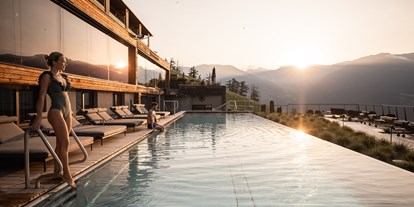 Wellnessurlaub - Kräutermassage - Gaschurn - Outdoor Pool - DAS GERSTL Alpine Retreat