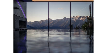 Wellnessurlaub - Preisniveau: moderat - Zwieselstein - Indoor Infinity Pool - DAS GERSTL Alpine Retreat