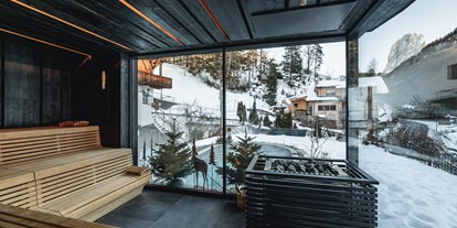 Wellnessurlaub - Preisniveau: exklusiv - Corvara - Finnische Außensauna - Alpin Garden Luxury Maison & SPA