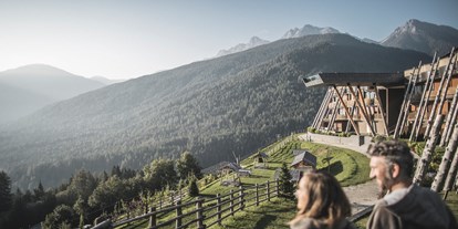 Wellnessurlaub - Außensauna - La Villa in Badia - Alpin Panorama Hotel Hubertus