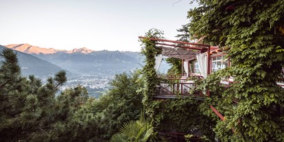 Wellnessurlaub - Kräuterbad - Dorf Tirol - Gourmet Restaurant Prezioso - Relais & Châteaux Castel Fragsburg