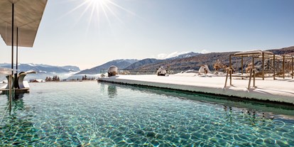 Wellnessurlaub - Pools: Außenpool beheizt - Trentino-Südtirol - Hotel Sonnenberg Infinitypool - Alpine Spa Resort Sonnenberg