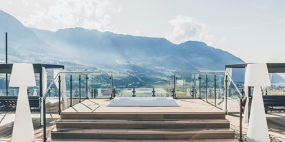 Wellnessurlaub - Preisniveau: exklusiv - Lana (Trentino-Südtirol) - Dachterrasse - Golserhof