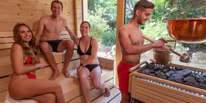 Wellnessurlaub - Finnische Sauna - Höchenschwand Höchenschwand - Textilsauna - Wellnesshotel Sonnenhof & Sonnhalde