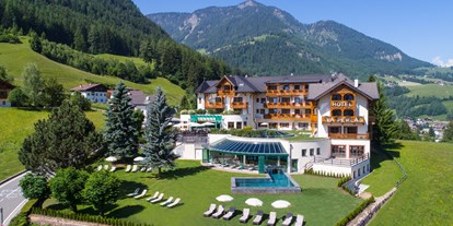 Wellnessurlaub - Kinderbetreuung - St Ulrich - alpin&vital Hotel La Perla