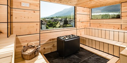 Wellnessurlaub - Umgebungsschwerpunkt: am Land - Trentino-Südtirol - Panorama Sauna  - Hotel Mein Matillhof