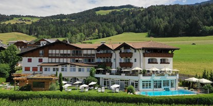 Wellnessurlaub - Maniküre/Pediküre - La Villa in Badia - Mountain | Spa | Hotel Schönblick 