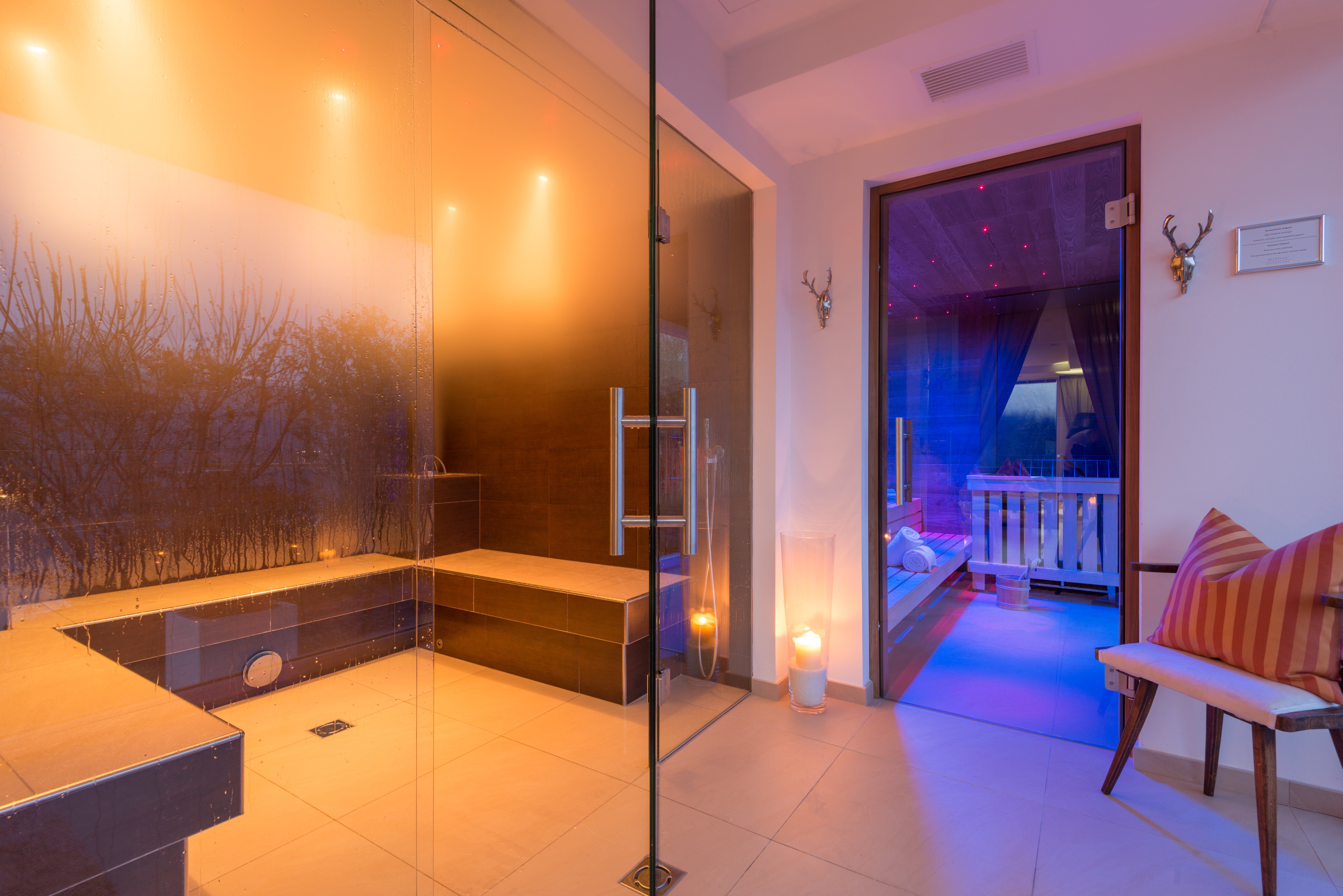 Hotel Seevilla Wolfgangsee Saunen und Bäder im Detail Dampfsauna mit Solefunktion