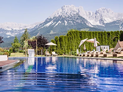 Wellnessurlaub - Bad Aibling - Außenpool - Sporthotel Ellmau