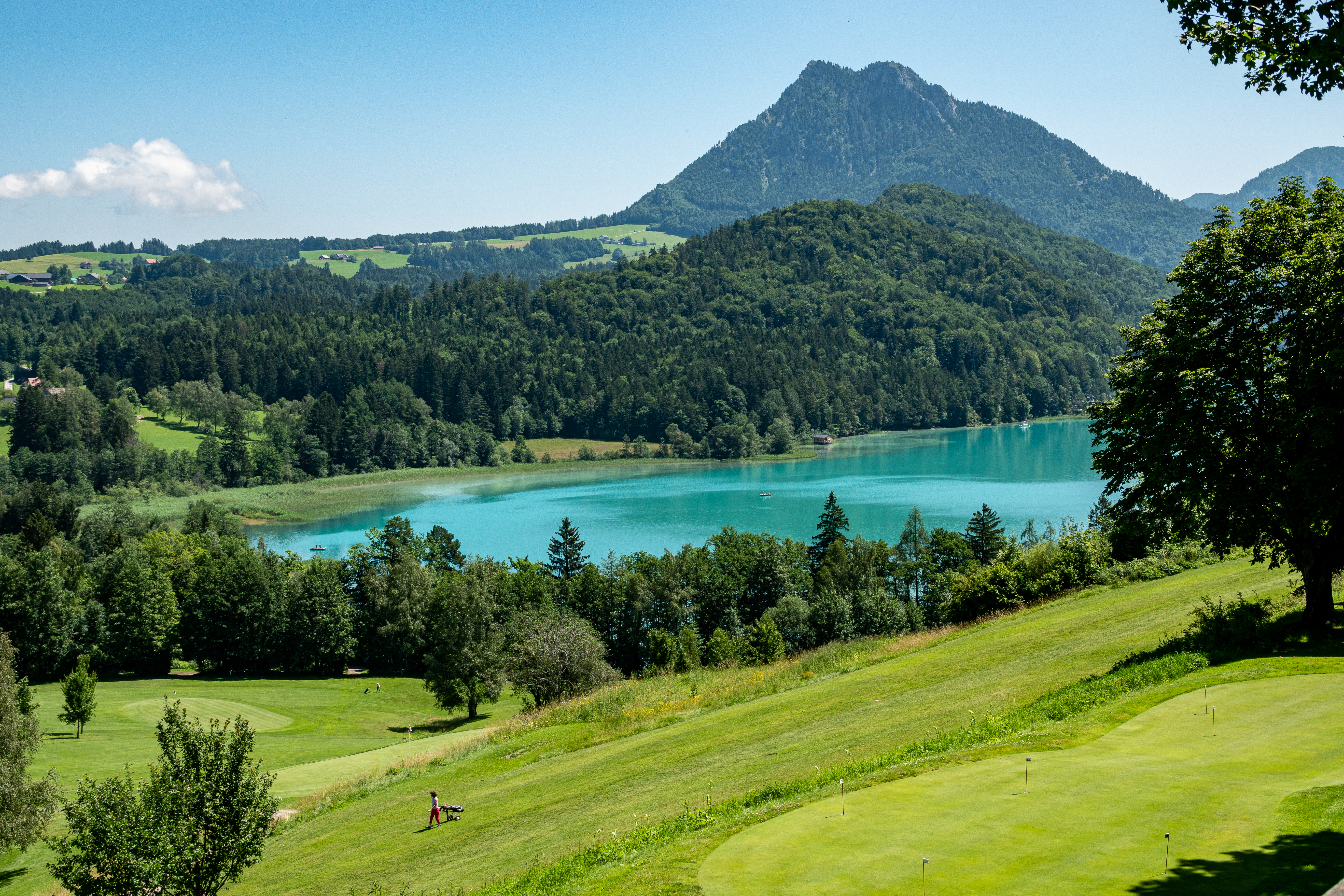 Wellnesshotel: Blick auf den kristallblauen Fuschlsee - Arabella Jagdhof Resort am Fuschlsee - Hotel | Umgebung, Wasser