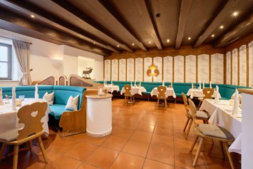 Wellnesshotel: Restaurant "Cervus" im Arabella Jagdhof Resort - Arabella Jagdhof Resort am Fuschlsee