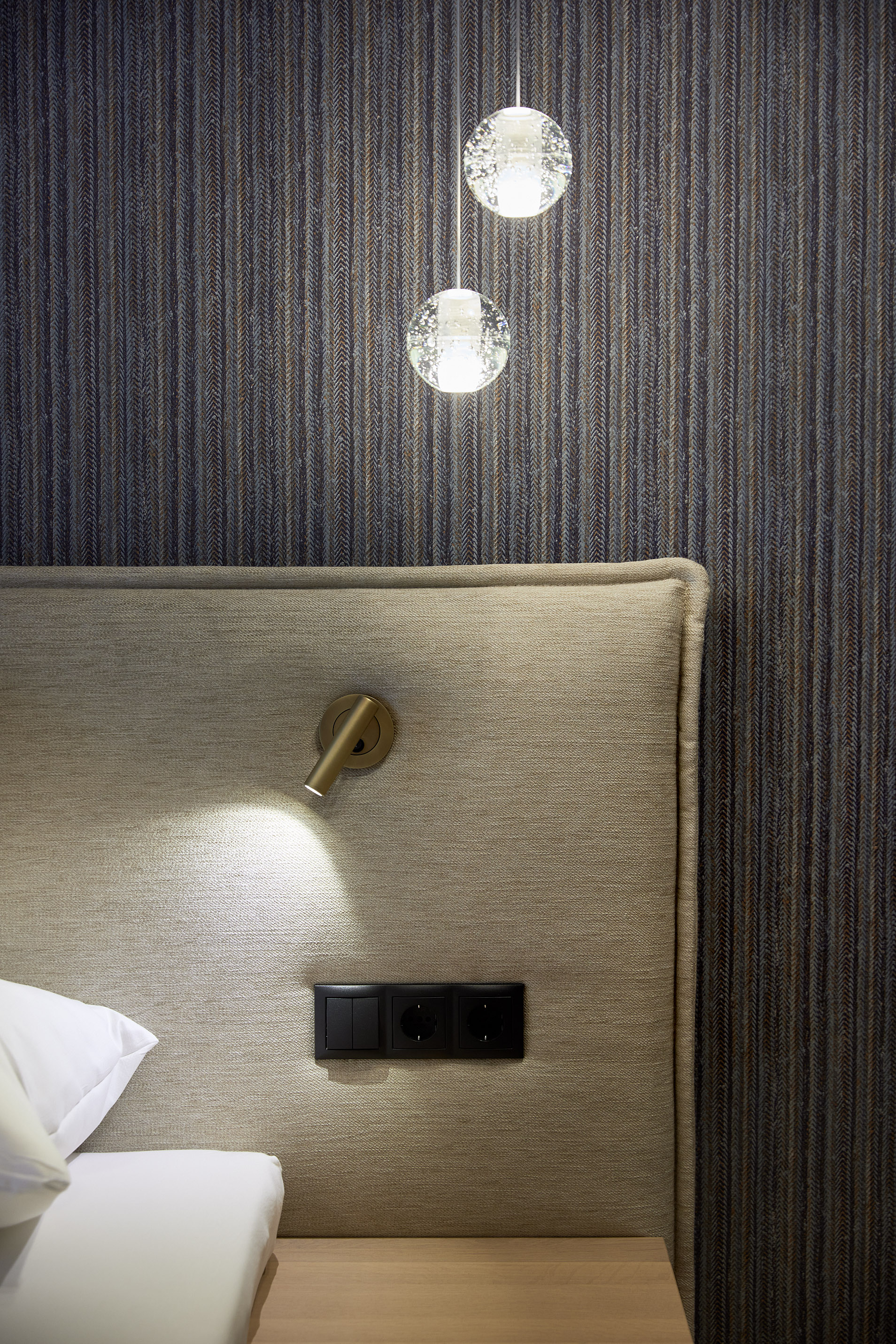 Wellnesshotel: Zimmer Detail Familiensuite Zirbe - Hotel Neue Post - 4 Sterne Superior