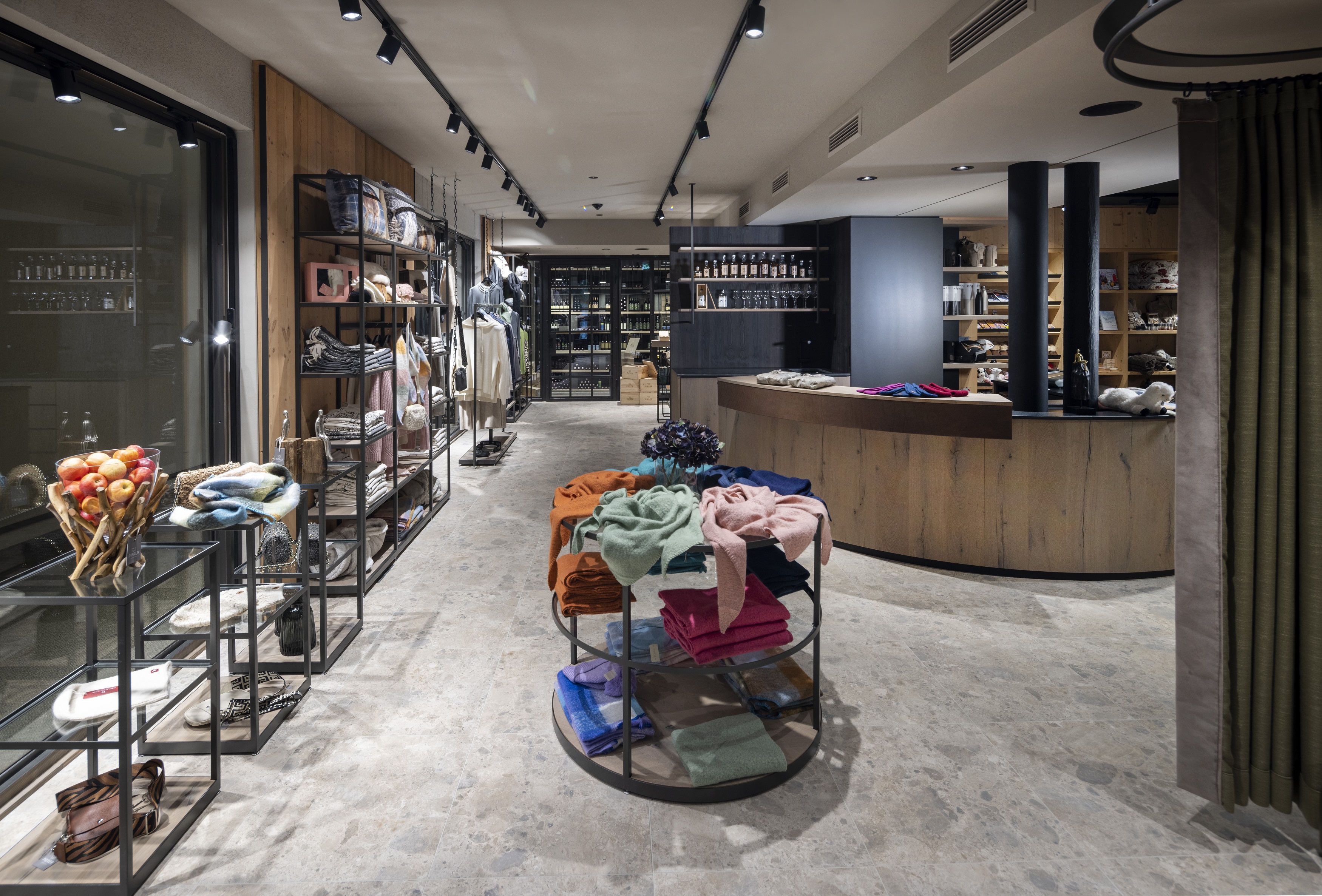 Wellnesshotel: Almboutique - regionale Schmankerl, Accessoires und feine Sachen für Zuhause - Almwellness Hotel Pierer