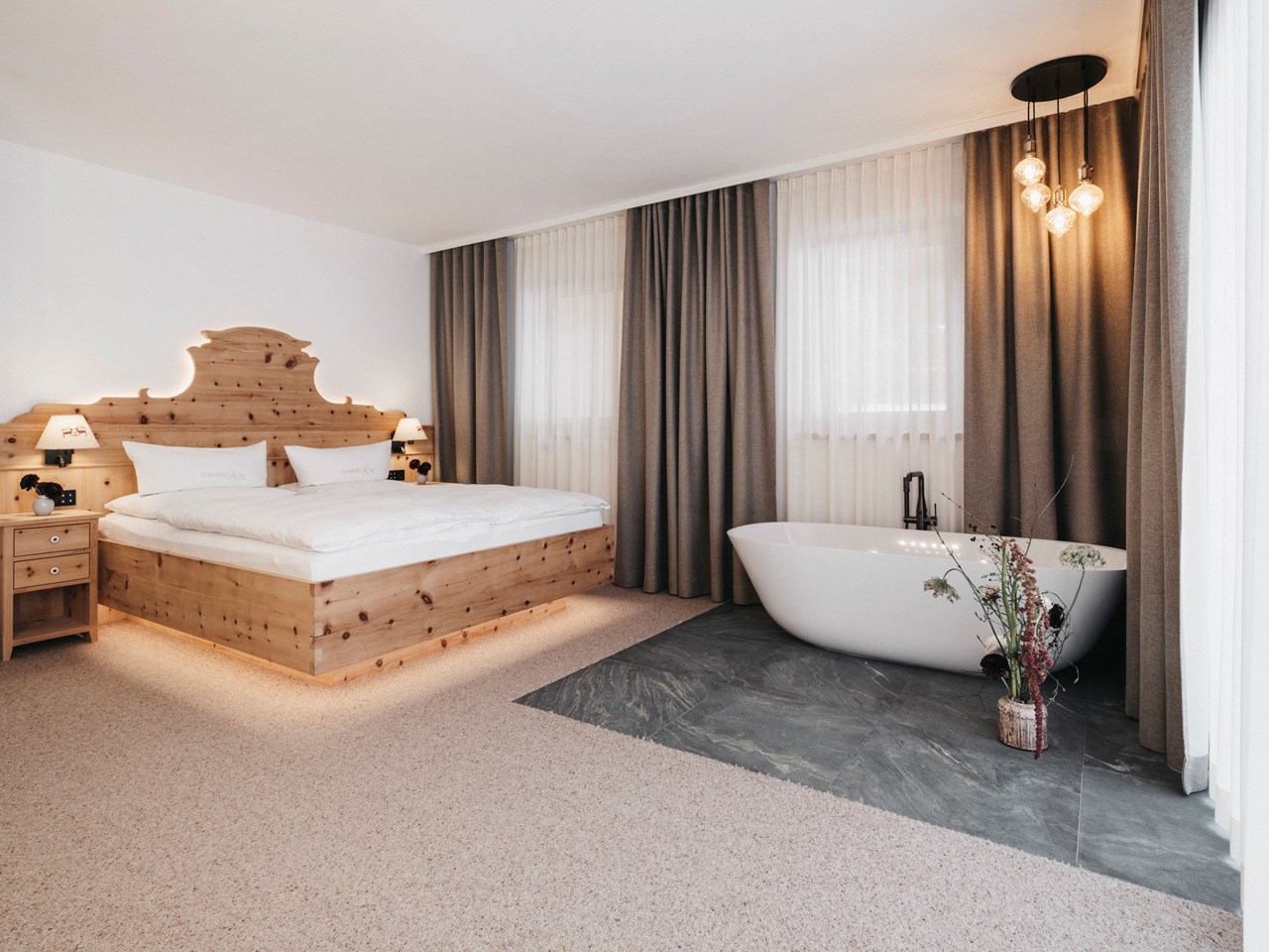 Almwellness-Resort Tuffbad Zimmerkategorien Almwellness Chalet 4 E Suite Premium