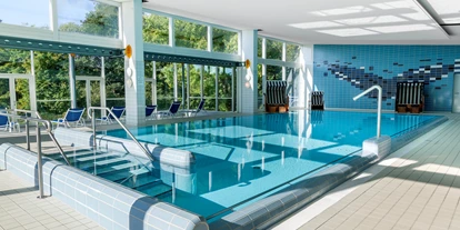 Wellnessurlaub - Fußreflexzonenmassage - Nehren (Tübingen) - Innenpool - Hotel Schwarzwald Freudenstadt