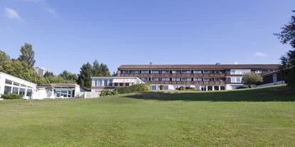 Wellnessurlaub - Fußreflexzonenmassage - Nehren (Tübingen) - Außengelände - Hotel Schwarzwald Freudenstadt