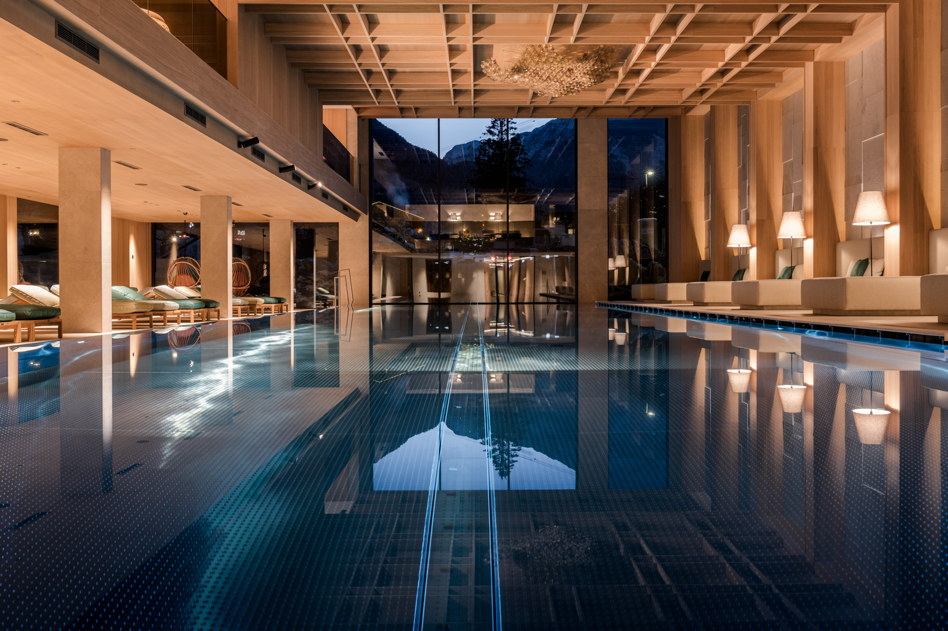 Wellnessurlaub - Terenten - Garten Spa mit 25m Pool - Neuhaus Zillertal Resort