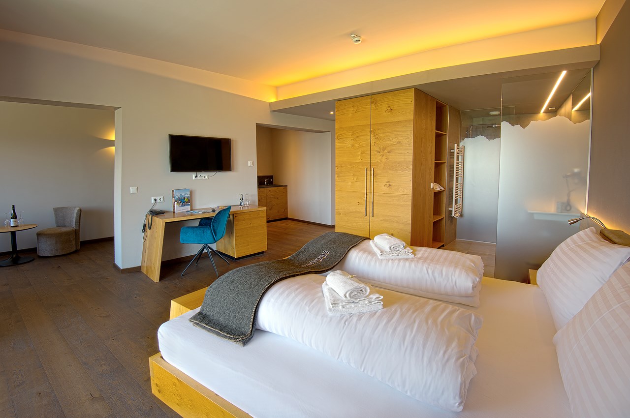 Landhotel Das Stocker Zimmerkategorien Panorama Junior Suite