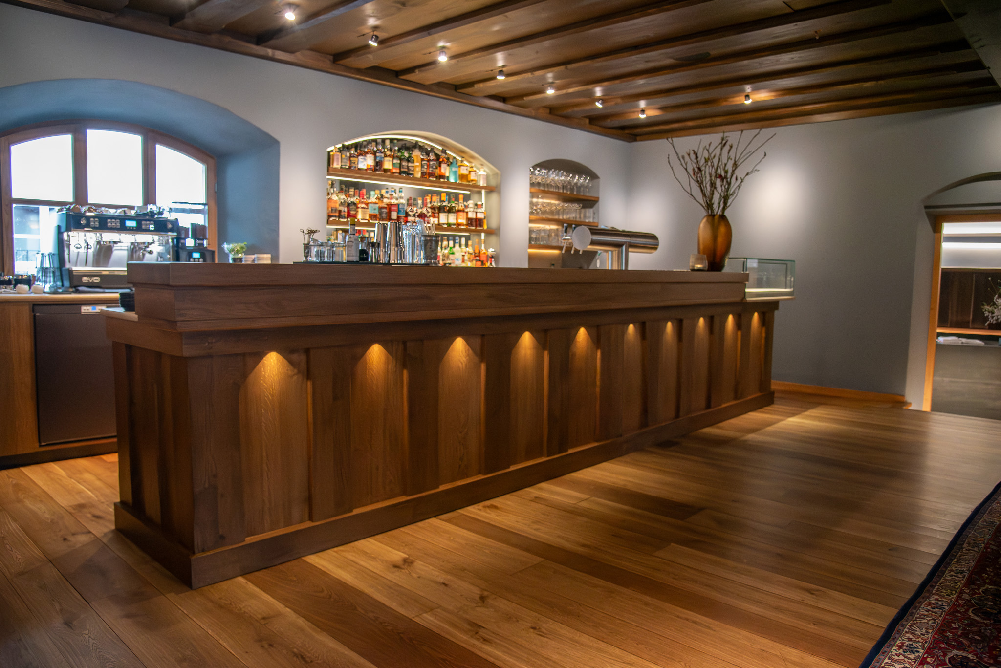 Wellnesshotel: Hotel Bar  - Winkler Bräu ****S Gutshofhotel & Privatbrauerei - Kulinarik | Restaurant