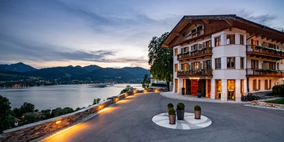 Wellnessurlaub - Bad Aibling - Haus Tegernsee außen - Hotel - DAS TEGERNSEE