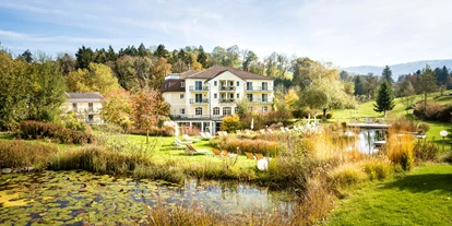 Wellnessurlaub - Finnische Sauna - Perg - Das RelaxResort im Herbst - RelaxResort Kothmühle