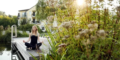 Wellnessurlaub - Finnische Sauna - Perg - Yoga im RelaxGarten - RelaxResort Kothmühle