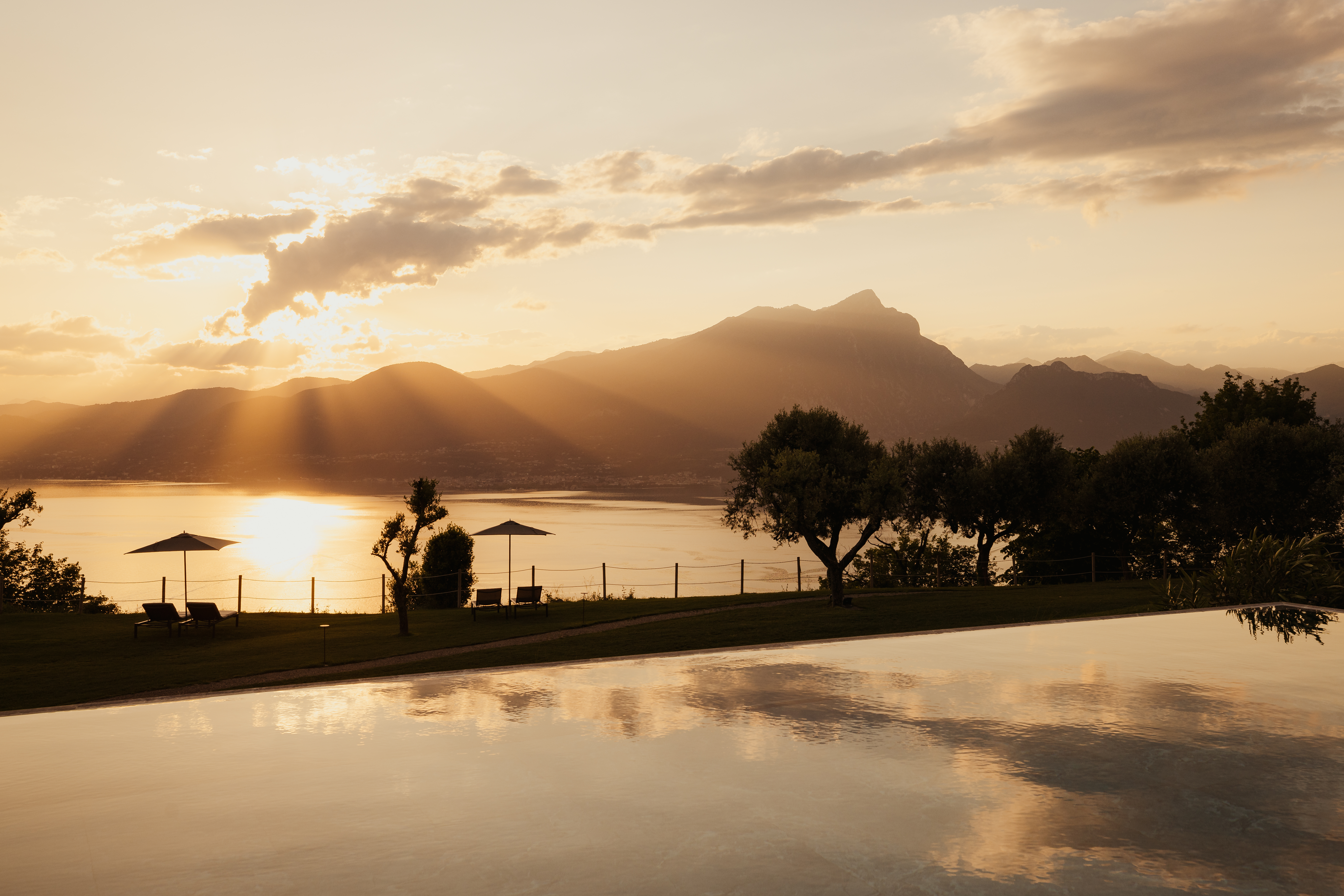 Wellnesshotel: Infinity Pool - CAPE OF SENSES - Wasser