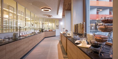 Wellnessurlaub - Restaurant - Stegersbach - Buffet - Vivea 4* Hotel Bad Schönau Zum Landsknecht