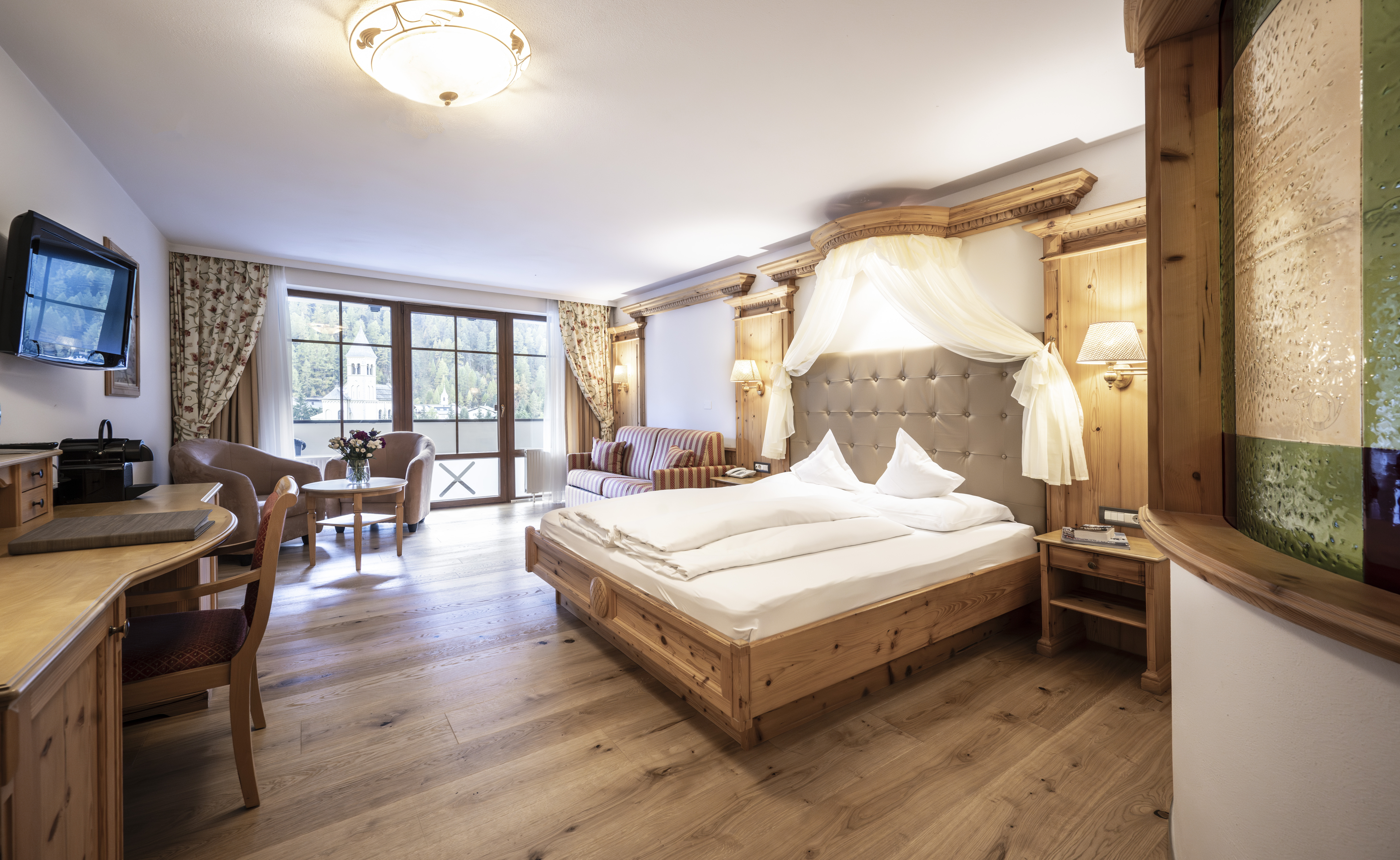 4-Sterne-Superior Alpin Spa Hotel die Post in Südtirol Zimmerkategorien Junior Suite Ortler