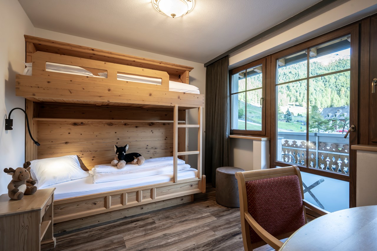 4-Sterne-Superior Alpin Spa Hotel die Post in Südtirol Zimmerkategorien Suite Vertain