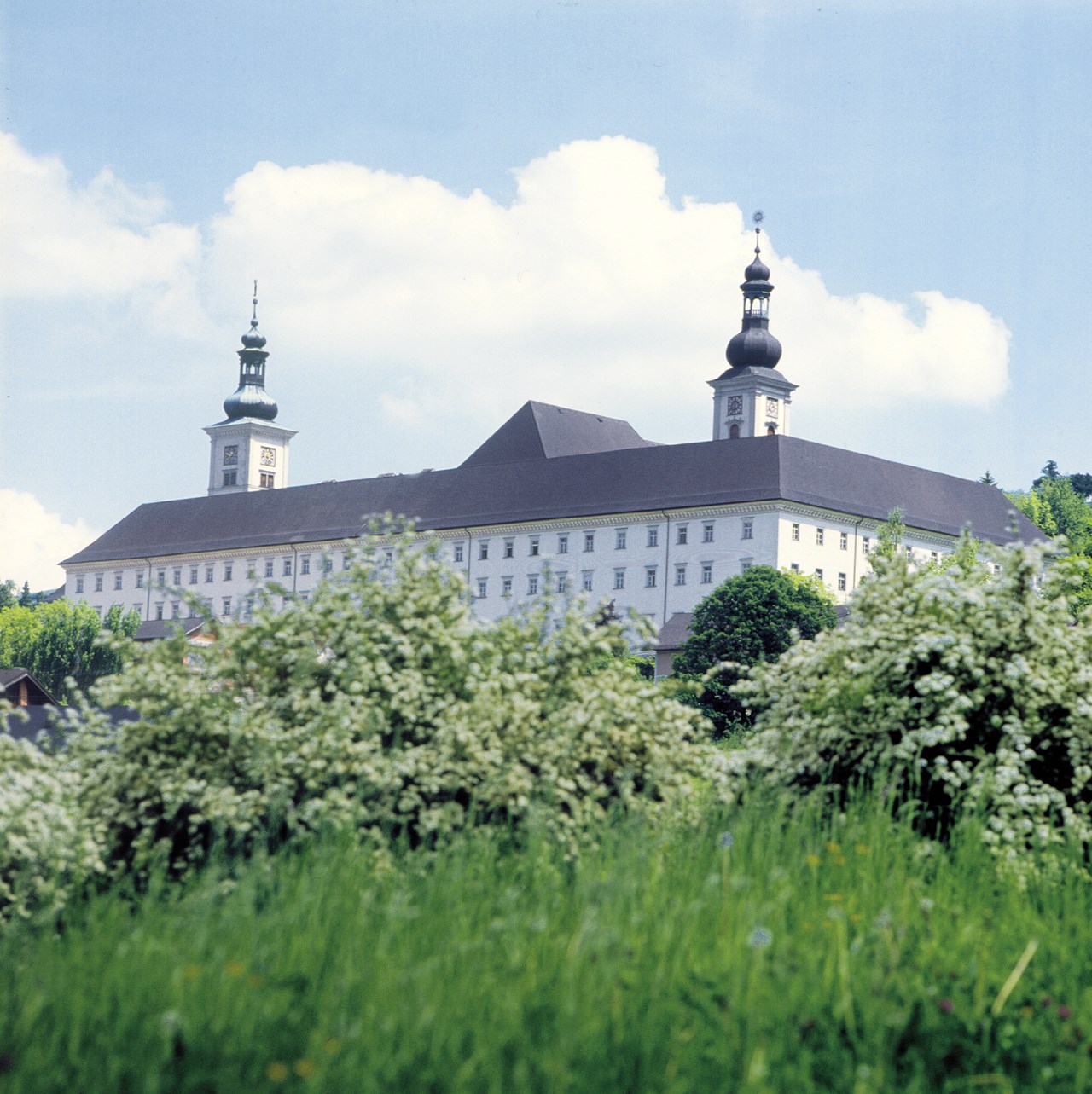 EurothermenResort Bad Hall - Gesundheitshotel Miraverde Ausflugsziele Stift Schlierbach