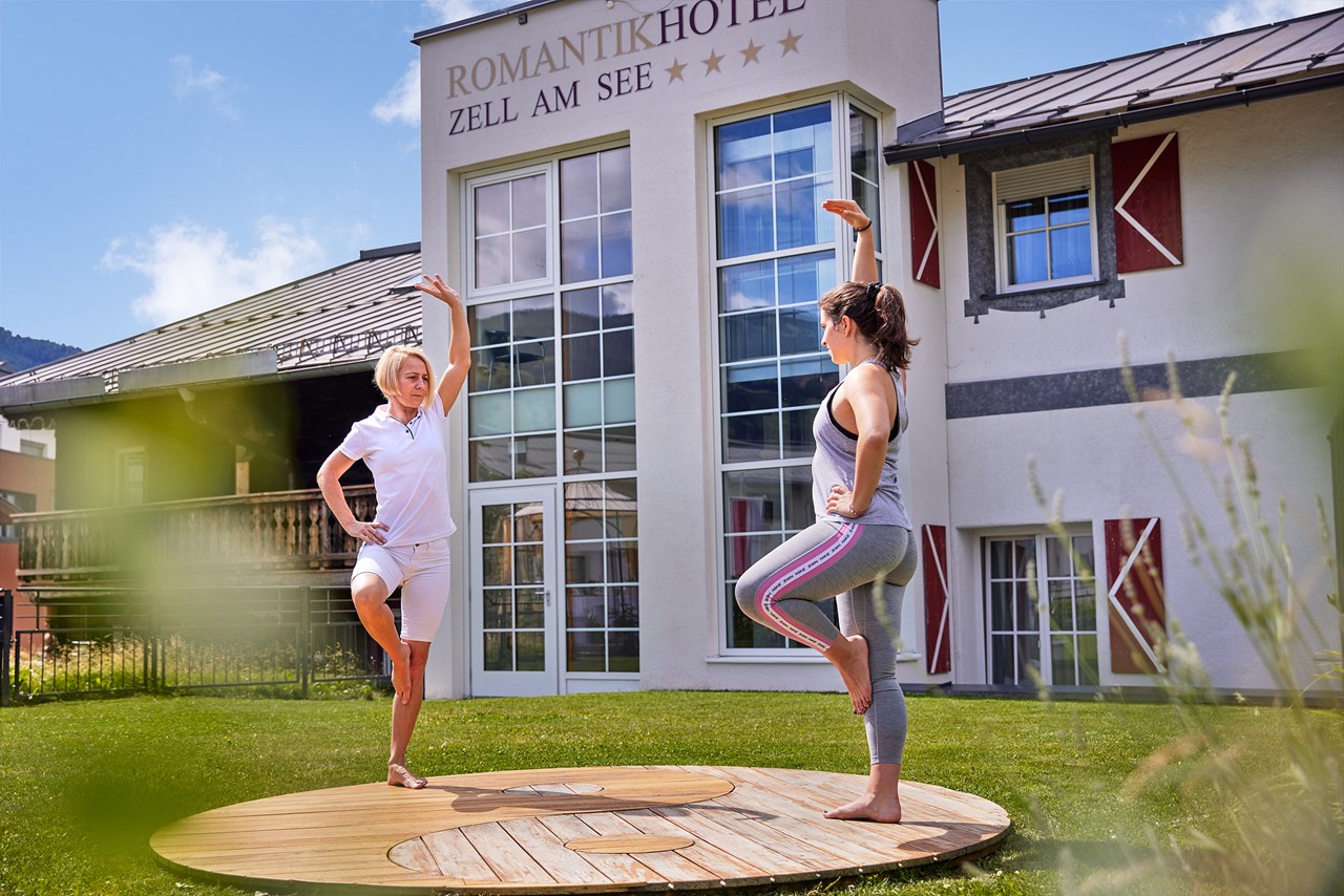 Romantikhotel Zell am See Fitnessangebote im Detail Romantik trifft Yogaurlaub 