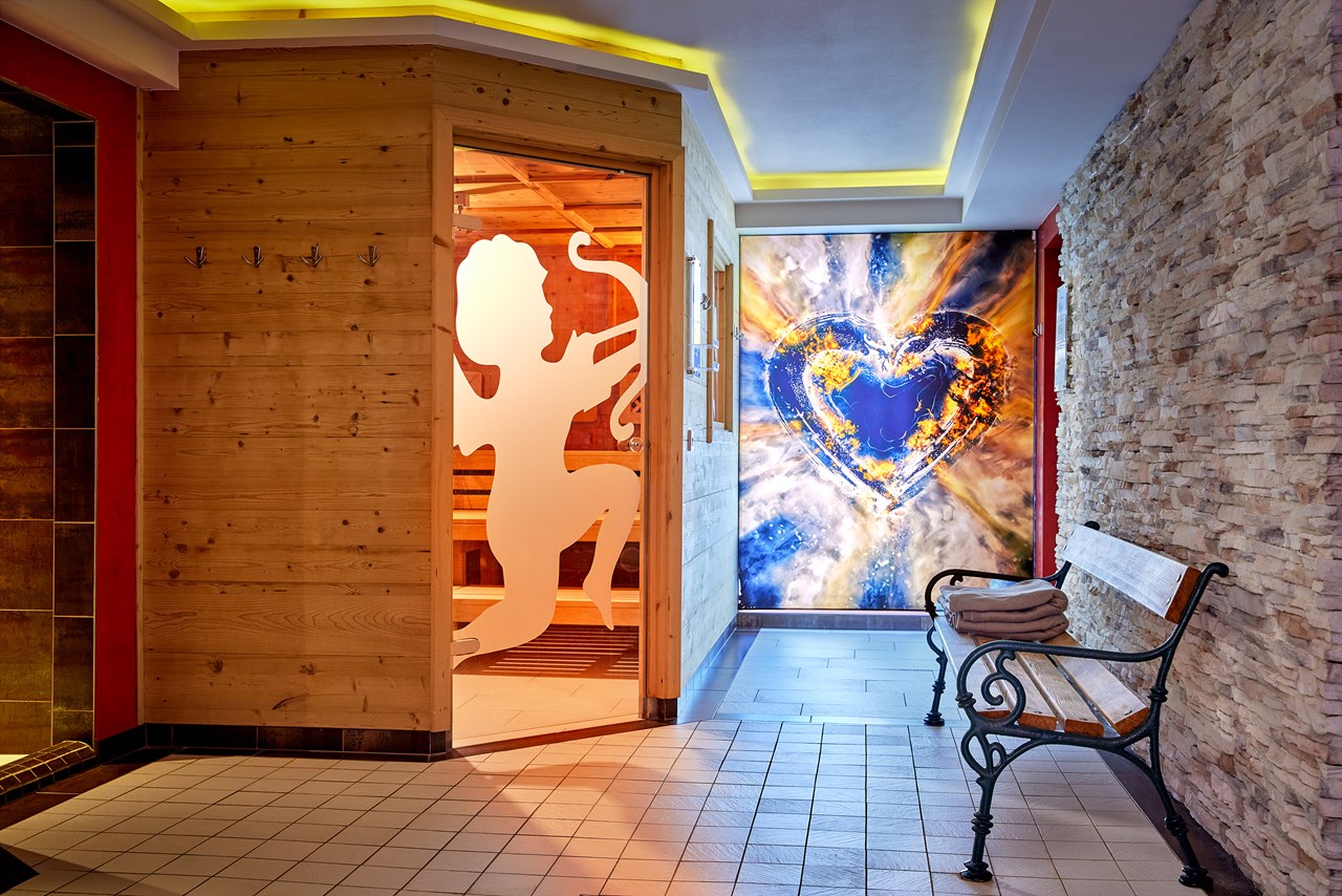 Romantikhotel Zell am See Saunen und Bäder im Detail Tiefenentspannung auf zwei Ebenen 