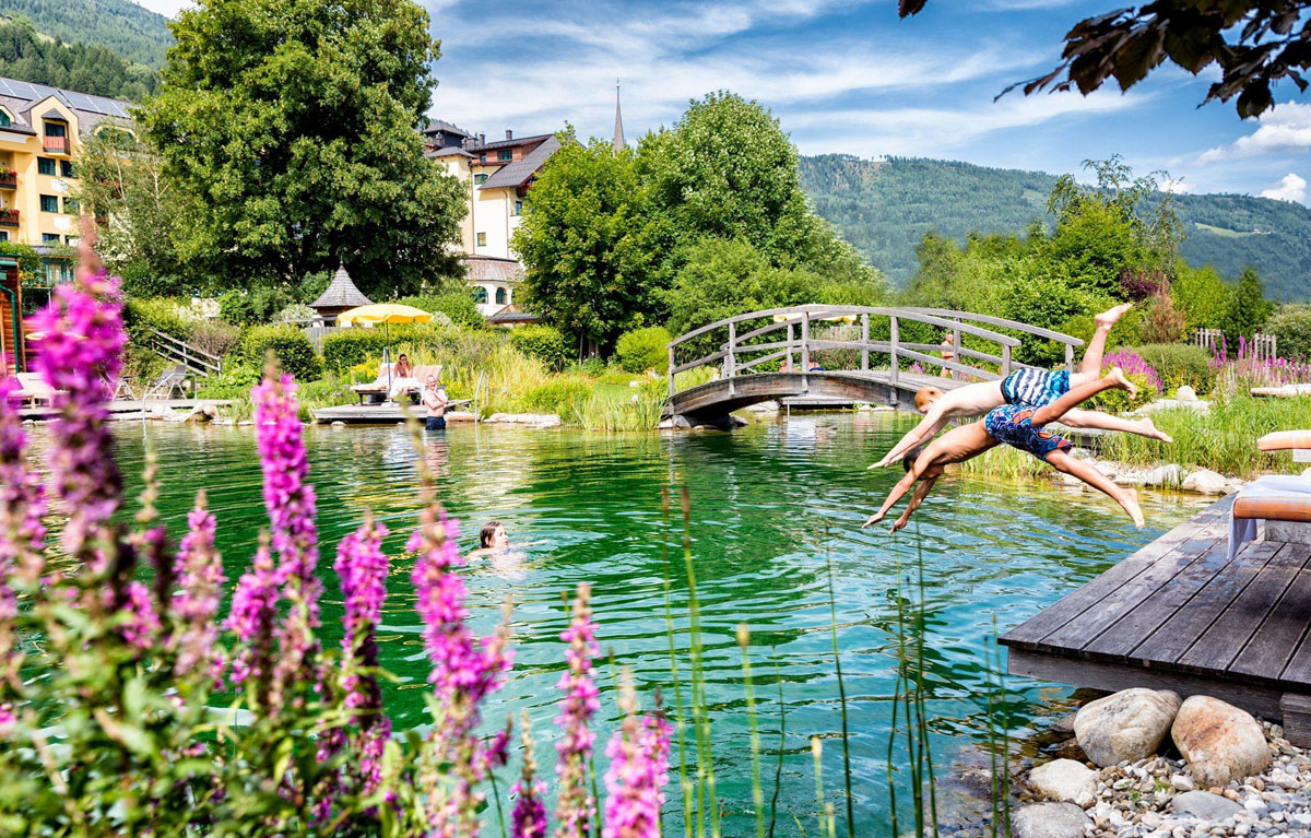 Wellnessurlaub - Salzburg - Gartenteich - Wellnesshotel Eggerwirt