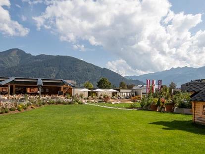Wellnessurlaub - Day SPA - Altenmarkt im Pongau - Sportresort Alpenblick Garten - Sportresort Alpenblick